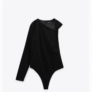 Asymmetrical bodysuit with back zipper